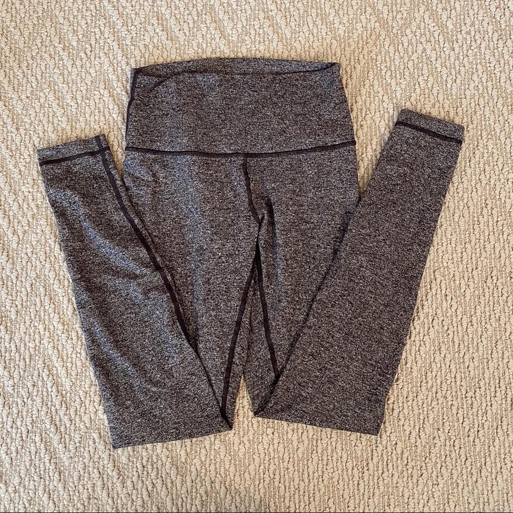 LULULEMON highwaisted leggings